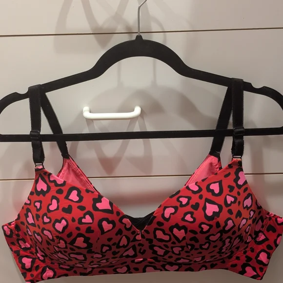 Torrid Dream Wire-free Push-up Bras 40C - Picture 7 of 11